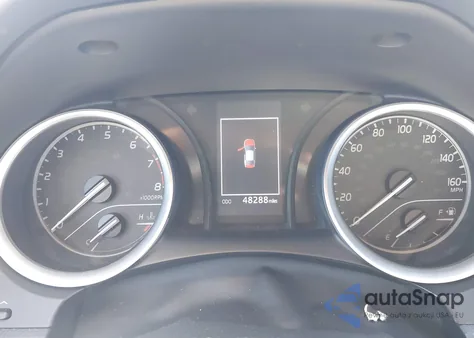 2022 Toyota Camry Le z USA, uszkodzony, nr VIN 4T1R11AK7NU627056